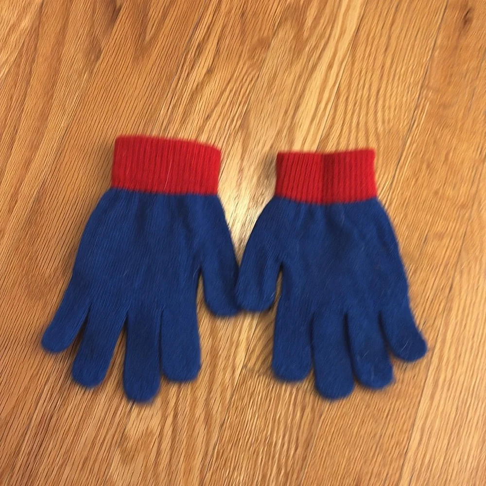 Red and Blue Spiderman Gloves (One Size)